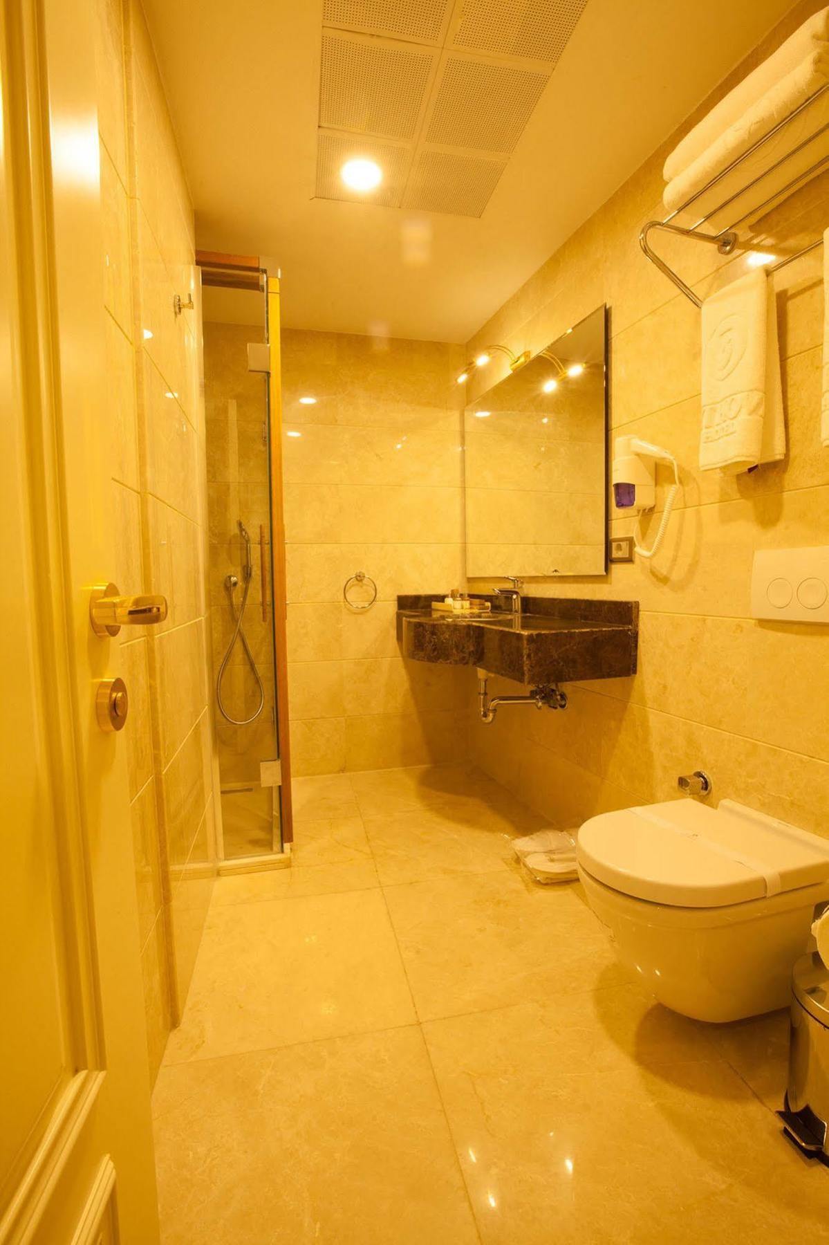 Beethoven Hotel - Special Category Estambul Exterior foto