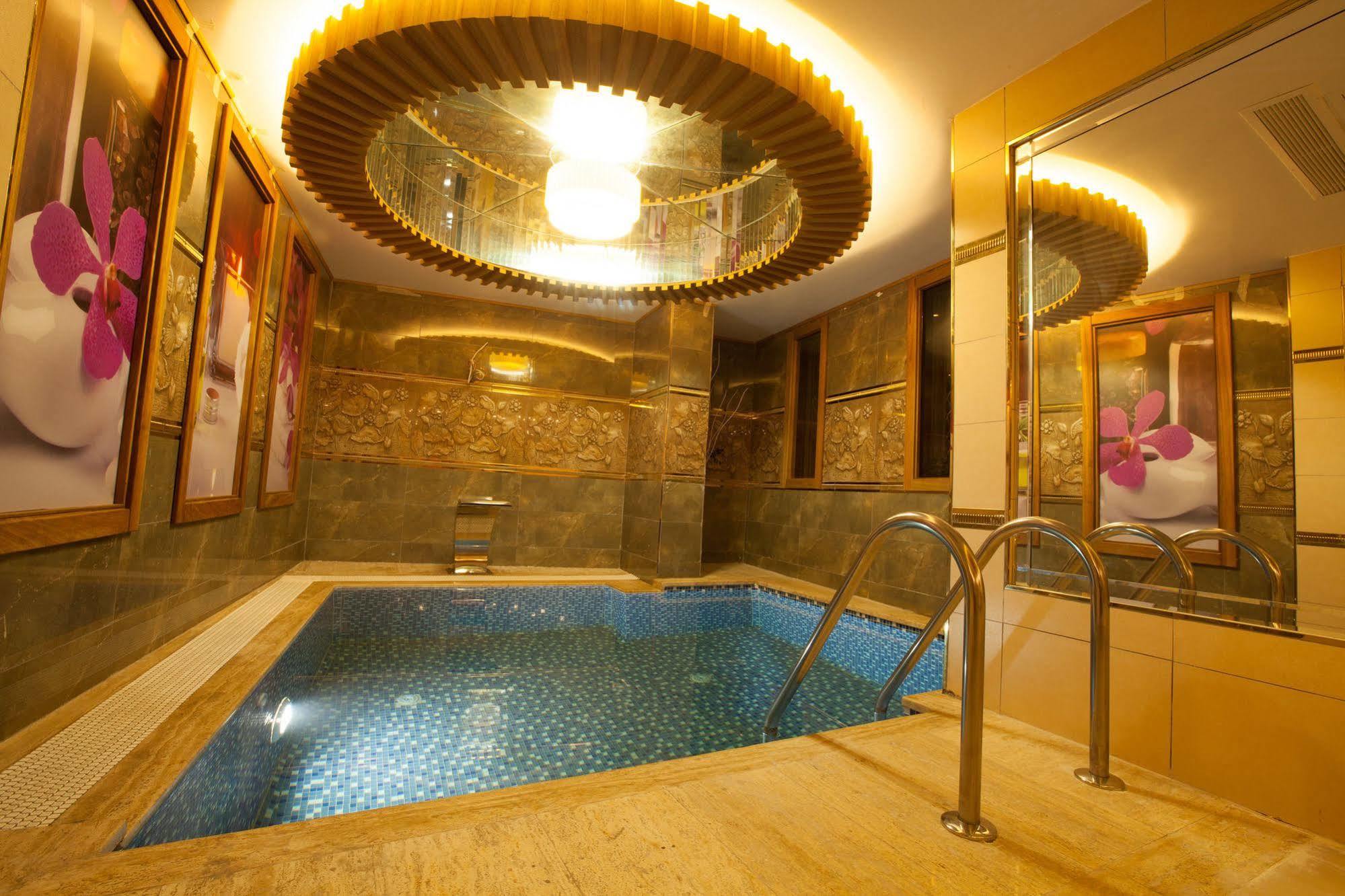 Beethoven Hotel - Special Category Estambul Exterior foto